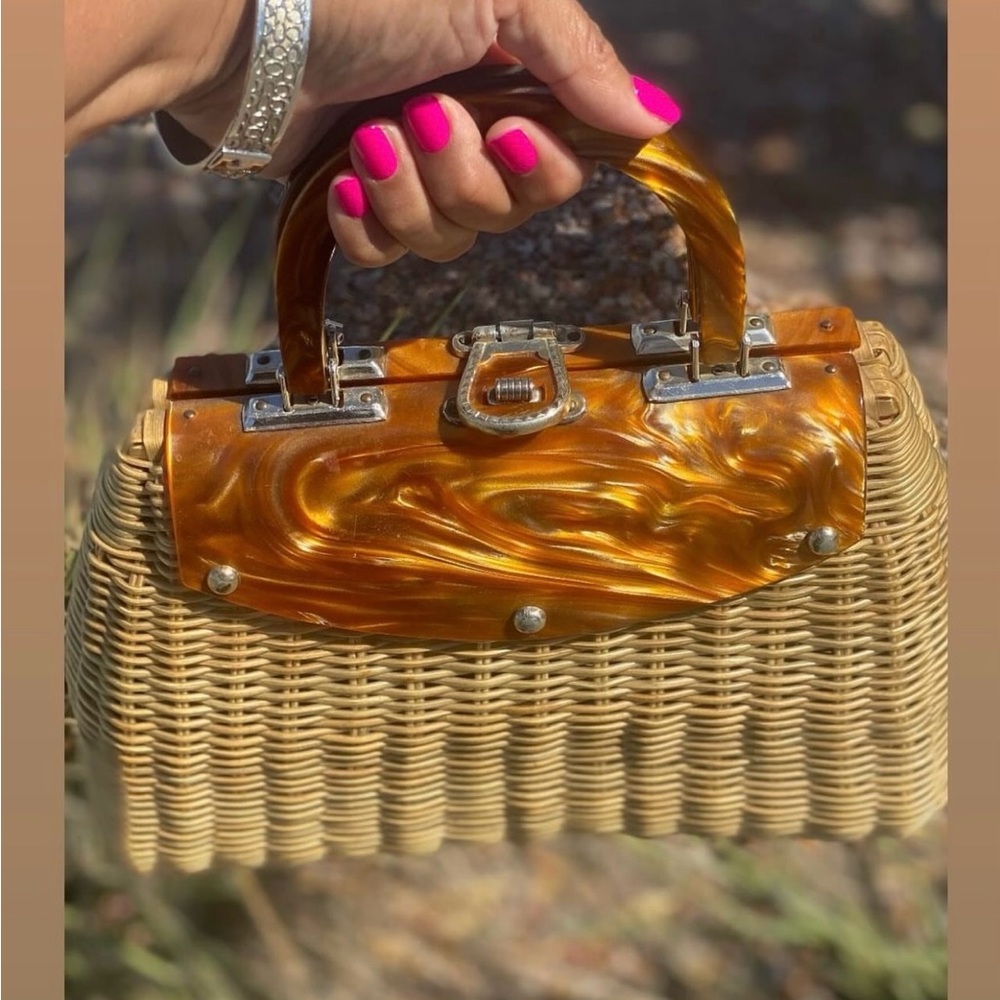 Vintage Wicker & Lucite Purse